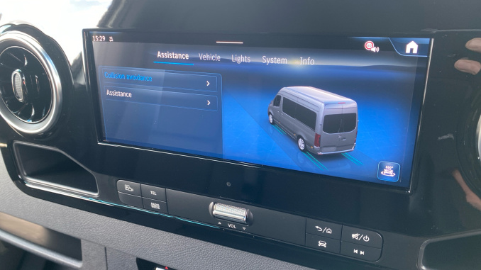 Mercedes-Benz Sprinter E414 L3 Electric Rwd 100kW 113kWh Pro Van Auto - Image 25